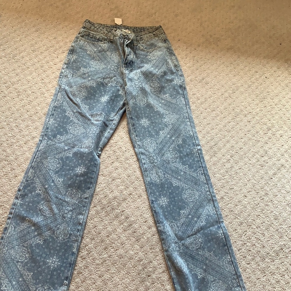 Fun printed brand new boutique jeans